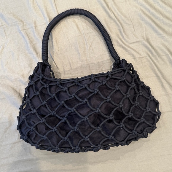 Black purse by Weekday - ASOS - Picture 4 of 8